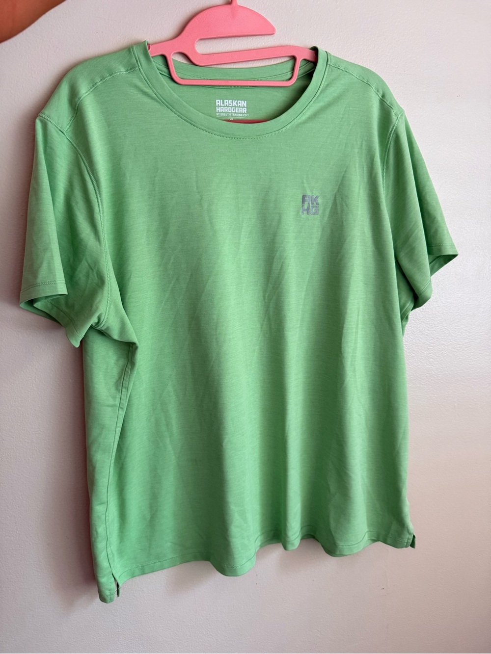 Duluth Trading Co Light Green women’s xl Short Sleeve Tee Alaskan hardgear